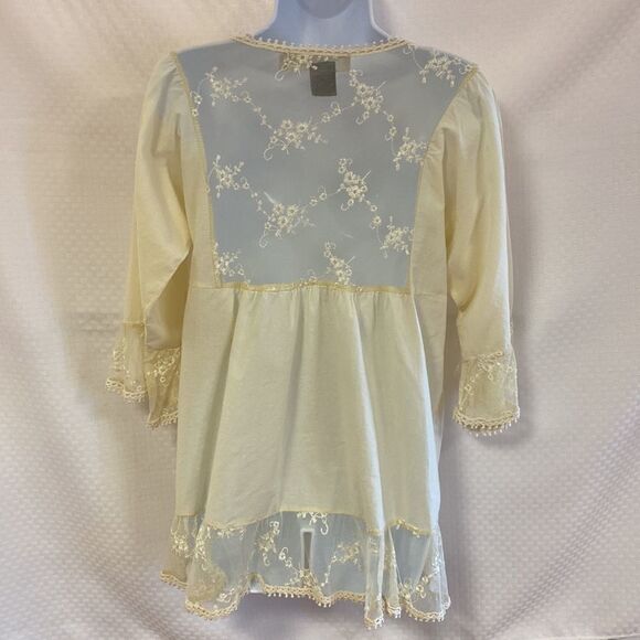 Bohemian Lace White Cream Tunic by Urban Mango- Small - Picture 2 of 6